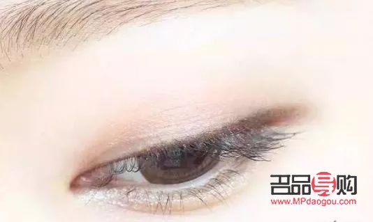 輕松掌握：簡(jiǎn)單眼妝教程圖解