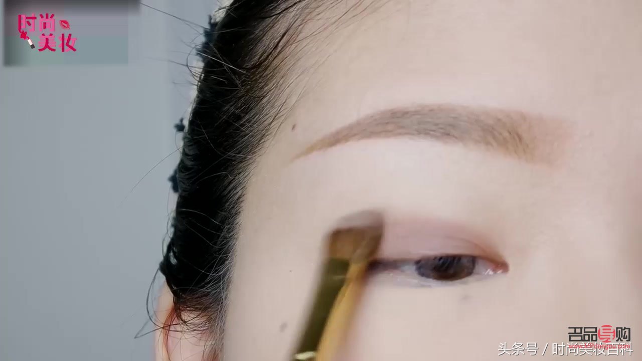 眼皮抽脂與雙眼皮形成：了解真相，避免誤區
