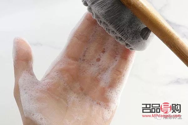 <h3>身體護(hù)理搓泥怎么辦？教你幾招輕松應(yīng)對！</h3>