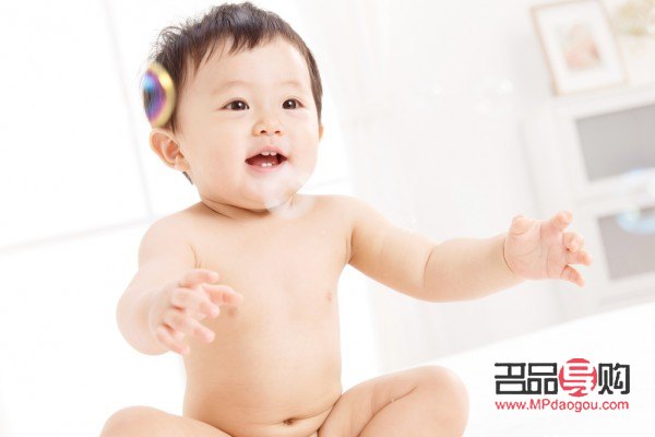<h3>寶寶身體護理全攻略：呵護嫩滑肌膚，助力健康成長</h3>