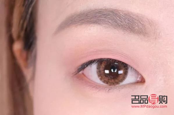 內雙眼皮眼影畫法大揭秘