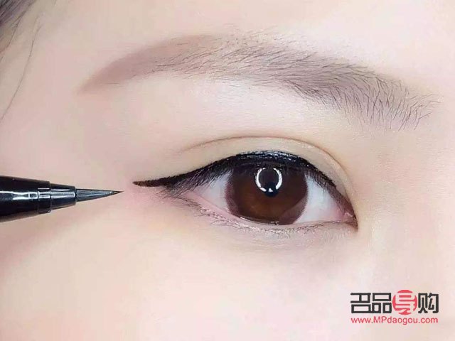 內雙眼可以做眼線嗎(內雙眼可以做眼線嗎圖片)