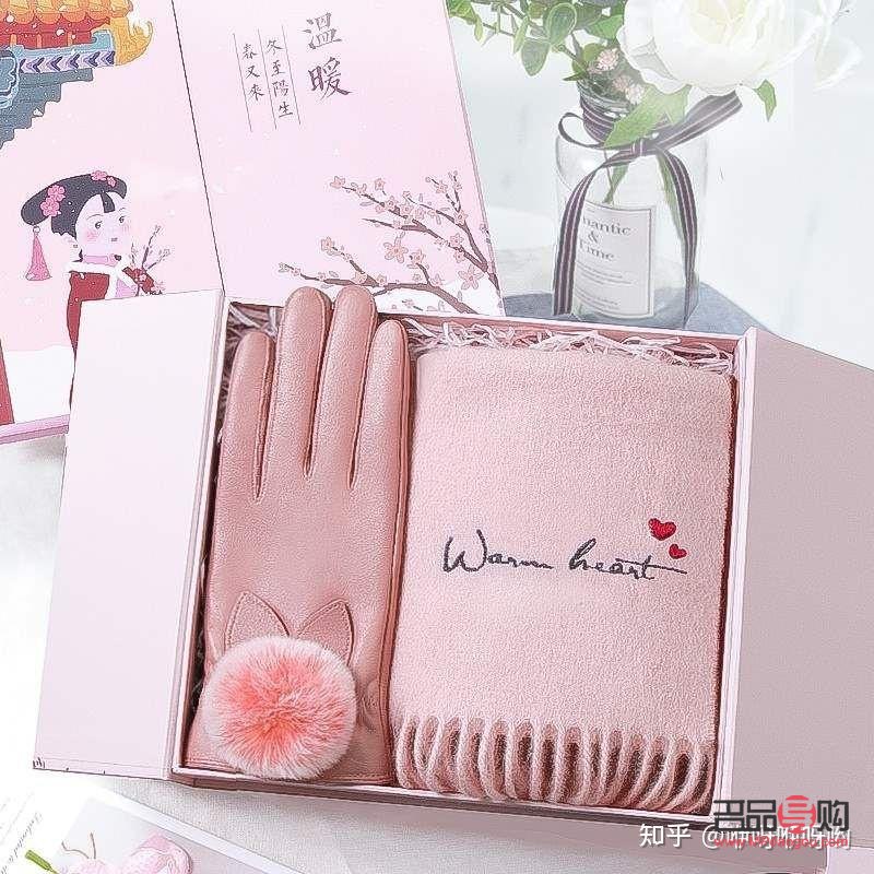 買什么禮物送女同學(買什么禮物送女同學最好)