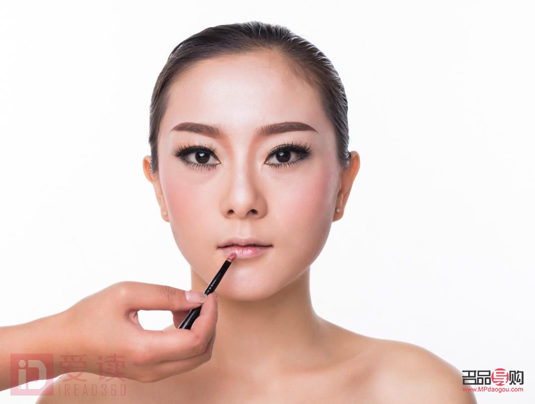 <h3>彩妝雙修技巧大揭秘：打造完美妝容的必備利器</h3>