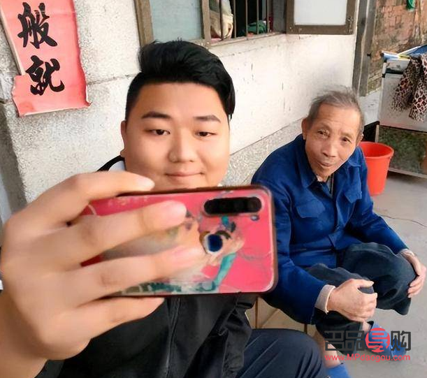 母親節能做什么禮物(母親節能做什么禮物給媽媽)
