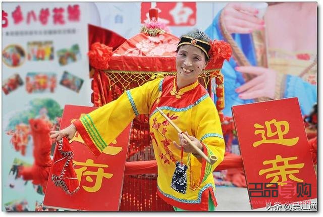 給媒人要送什么禮物(給媒人要送什么禮物好)