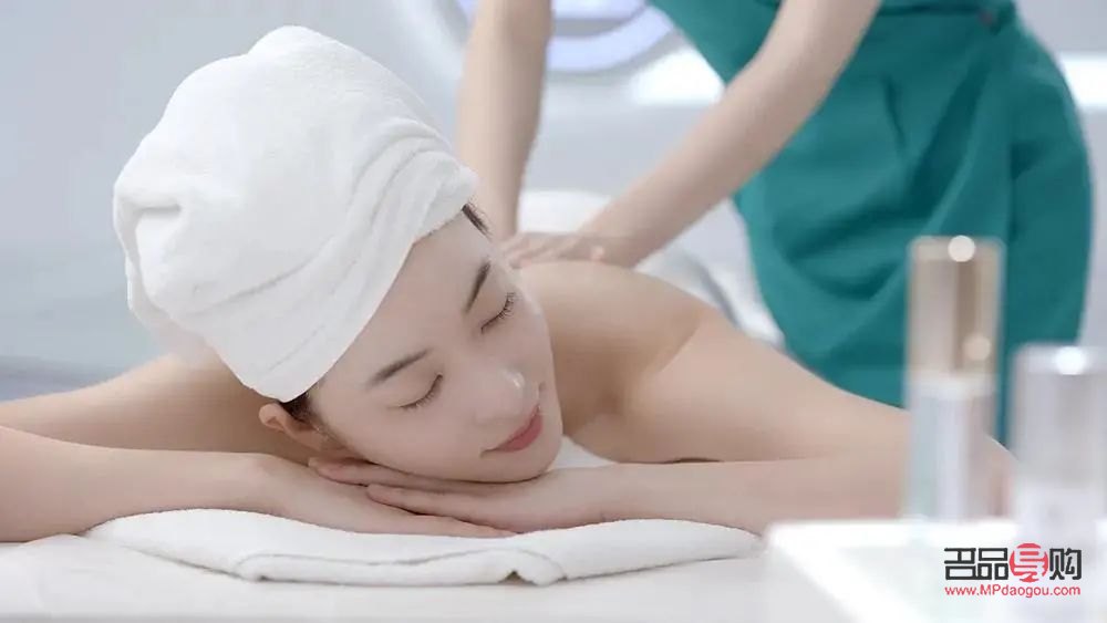 美容師護理用什么(美容師護理用什么護膚品)