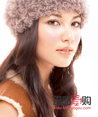 掌握眼部彩妝技巧，打造迷人電眼魅力