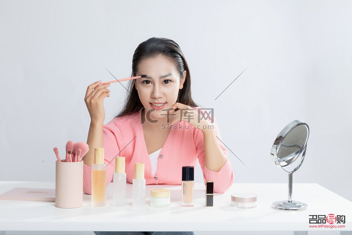彩妝直播怎么畫妝(彩妝直播怎么畫妝的)