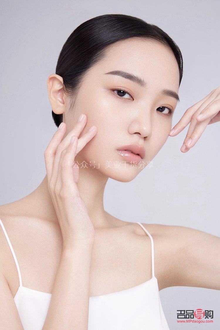 護膚彩妝怎么拍(護膚彩妝怎么拍照好看)