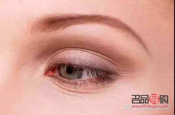 眼部干紋和細紋區別圖(眼部干紋和細紋區別圖片)
