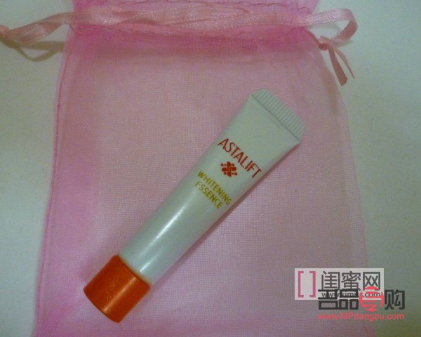 身體美白護理霜的精選推薦與深度解析