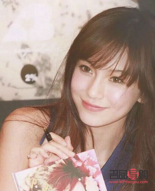 怎么畫(huà)眼影妝(怎么畫(huà)眼影妝容)