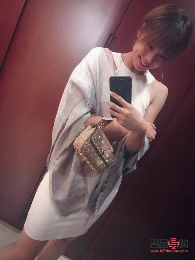 女排奪冠發什么禮物好(女排奪冠發什么禮物好呢)