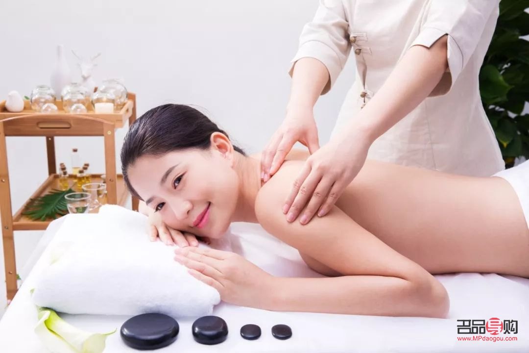<h3>美容師是否需要進行身體護理？</h3>