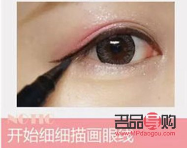 新手如何畫眼線？掌握這些技巧，輕松上手！