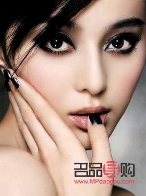 <h3>女生如何畫眼妝更迷人？打造完美眼妝的秘訣大公開</h3>