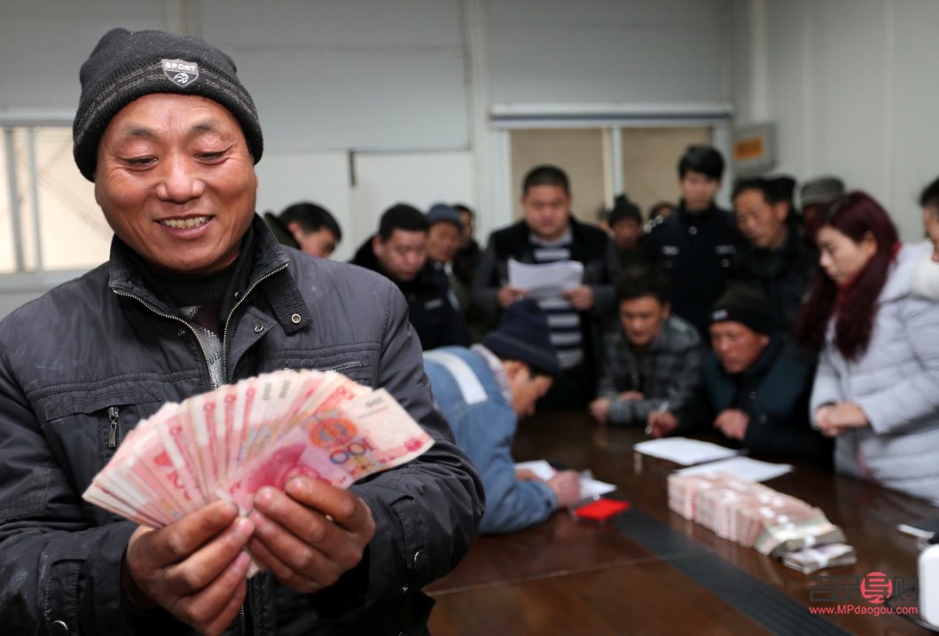 農民刷禮物怎么想的(農民工刷禮物)