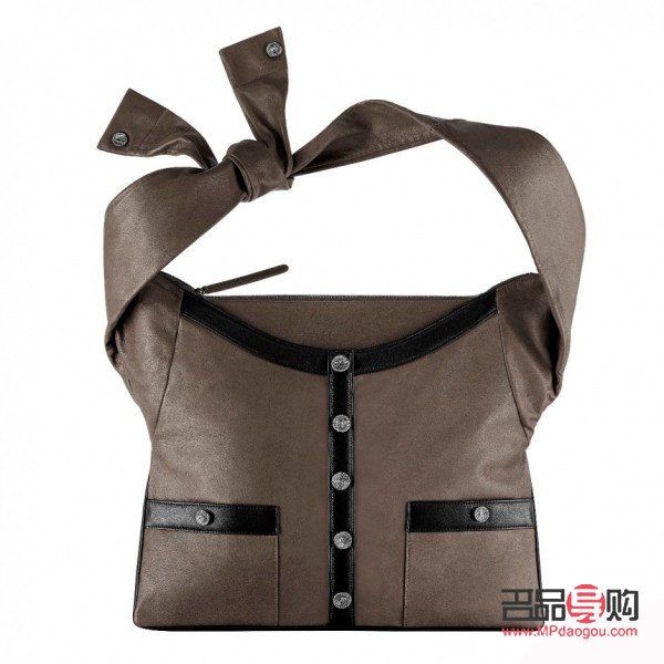 <h3>身體護(hù)理與贈(zèng)送包包的完美結(jié)合</h3>
