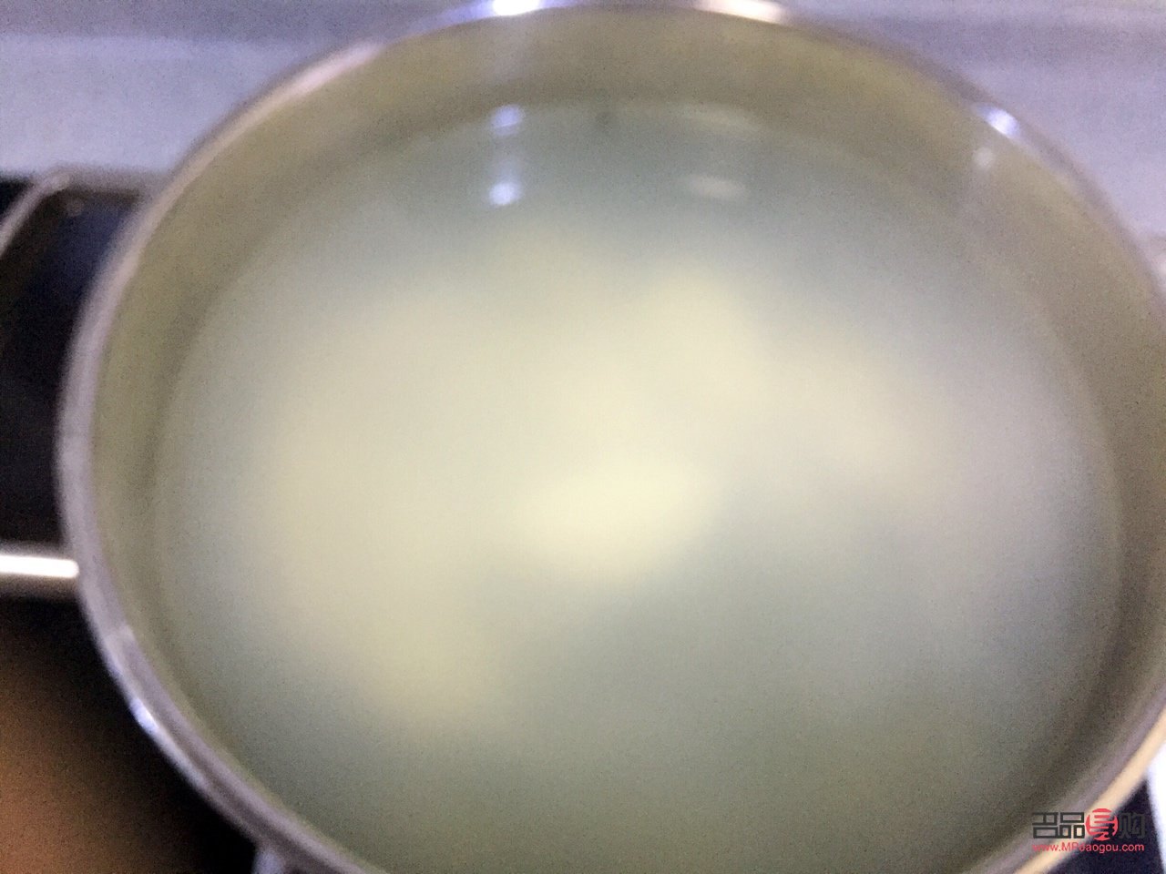 身體干燥破皮怎么護(hù)理(身體干燥破皮怎么護(hù)理好)