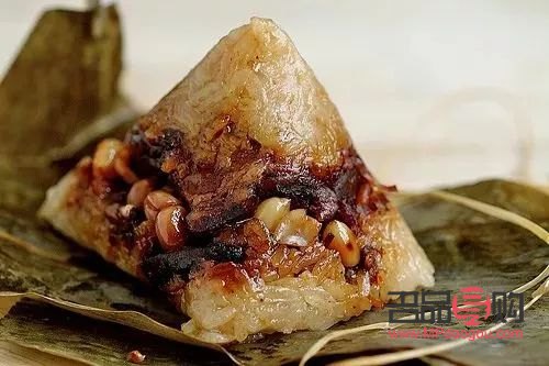 身體干燥破皮怎么護(hù)理(身體干燥破皮怎么護(hù)理好)