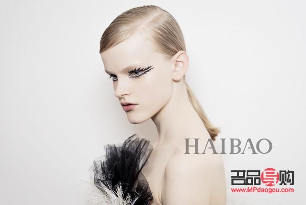 <h3>彩妝怎么推：掌握技巧，展現魅力</h3>