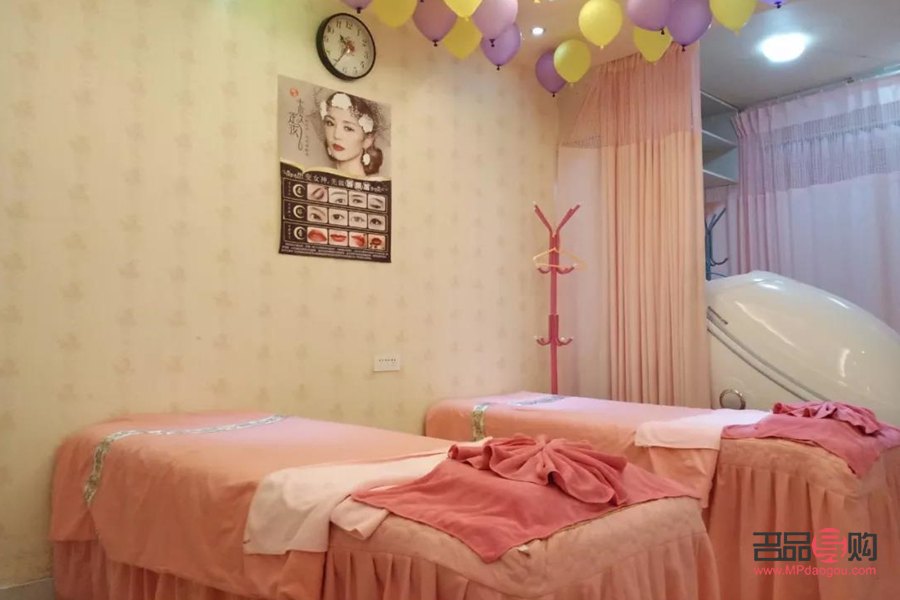 <h3>佳麗美容院：專業(yè)美容服務(wù)，打造您的美麗新天地</h3>