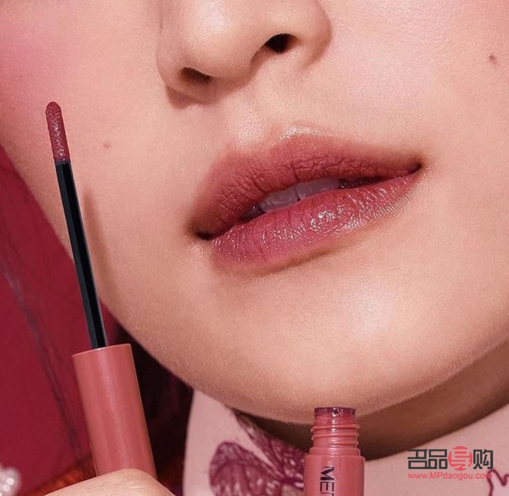 彩妝怎么帶方便(彩妝怎么帶上飛機(jī)啊)