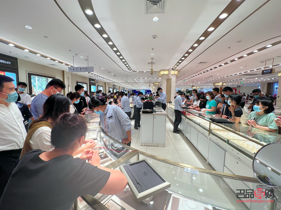 投資金條今日價格工行(工行投資金條今日金價)