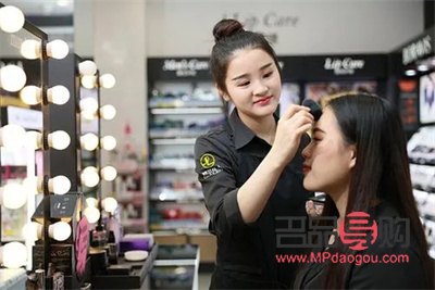 高價彩妝如何銷售(高價彩妝如何銷售出去)