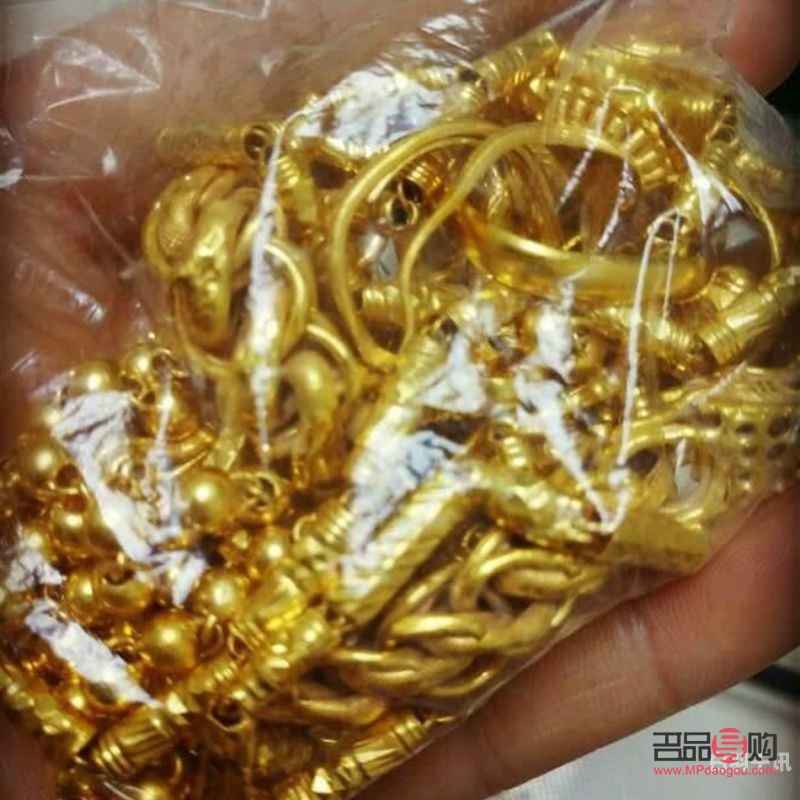 黃金多少錢1g回收(現(xiàn)在黃金多少錢1g回收)