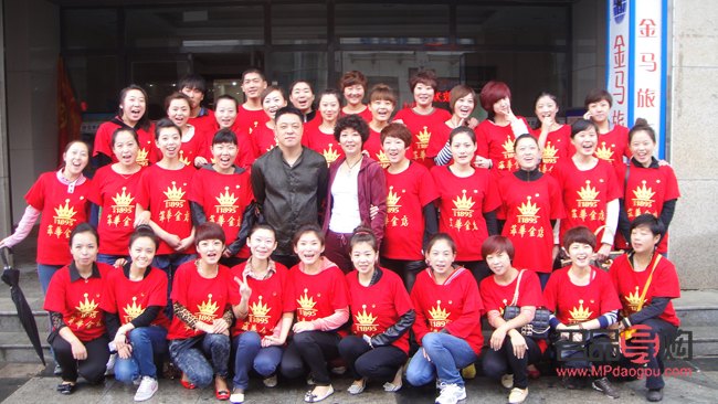 <h3>萃華金店：典藏黃金，傳承千年璀璨</h3>