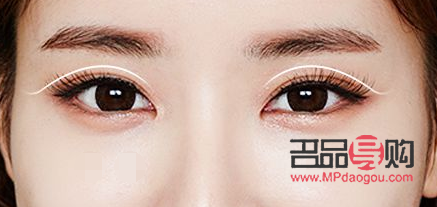 <h3>一單一雙可以做雙眼皮手術(shù)嗎？</h3>
