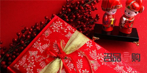 結婚晚上送什么禮物(結婚晚上送紅包合適嗎)