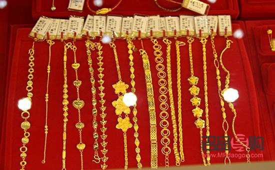 金店買黃金首飾多少錢一克(金店買黃金首飾多少錢一克呢)