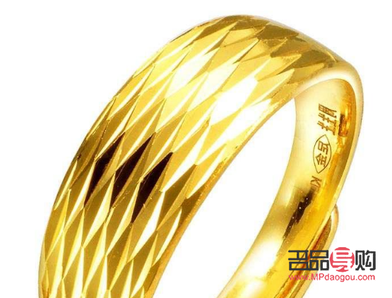 黃金店回收黃金嗎(老鳳祥黃金店回收黃金嗎)