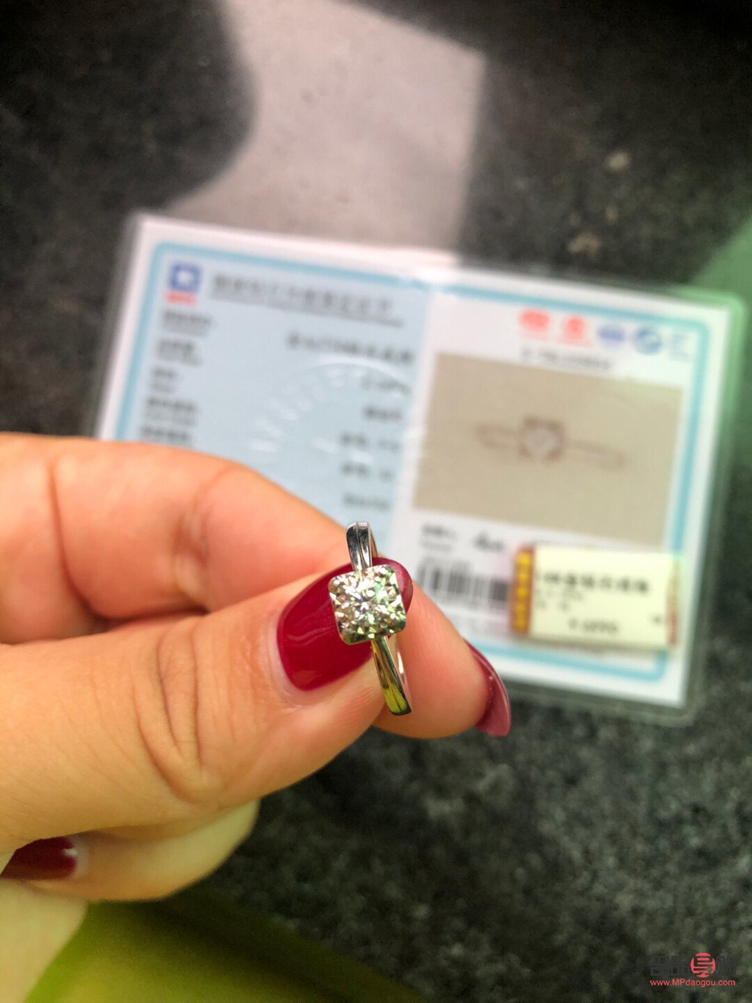 萃華金店鉆戒怎么樣好不好(萃華金店鉆戒怎么樣好不好看)