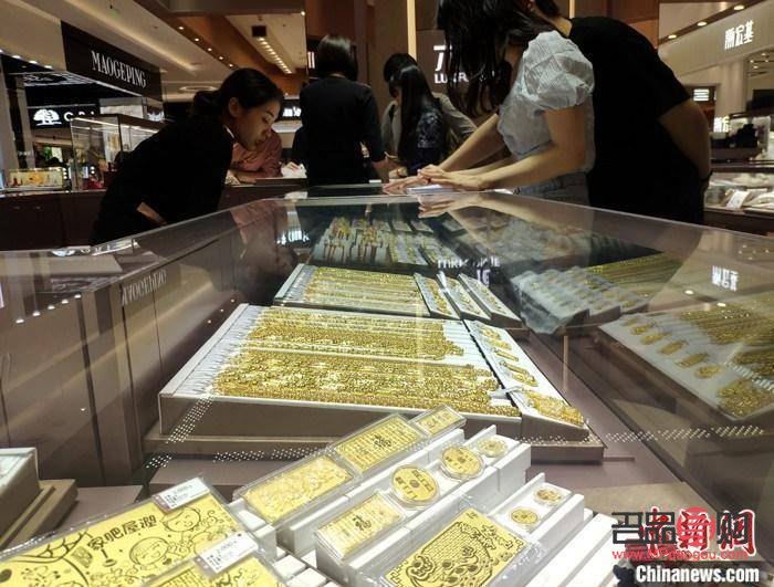 銀行的金條能賣到金店嗎(銀行的金條能賣到金店嗎現(xiàn)在)