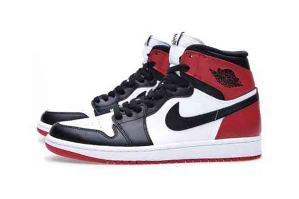 Air Jordan 1 “Black Toe”