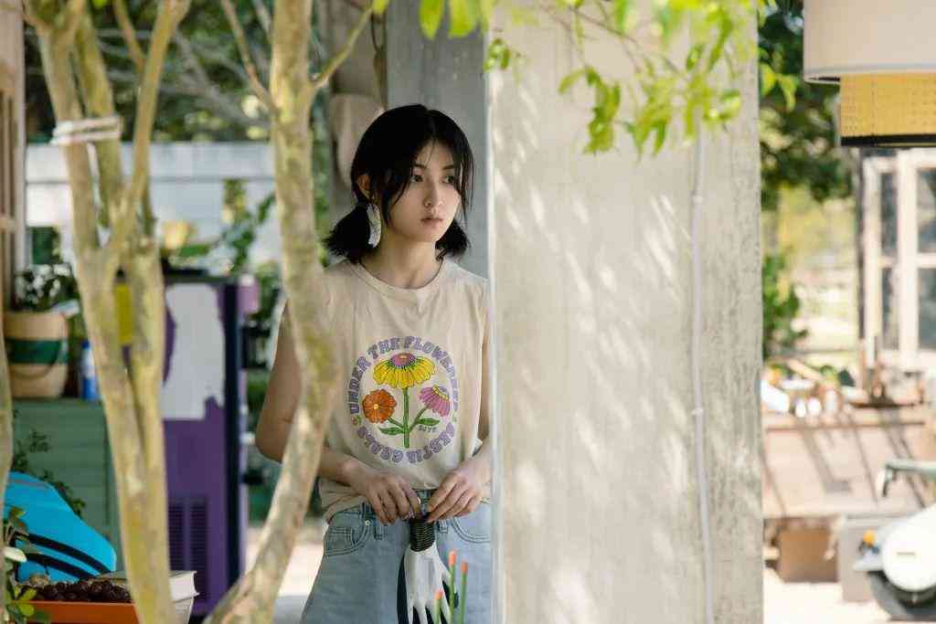 品牌t恤女正品