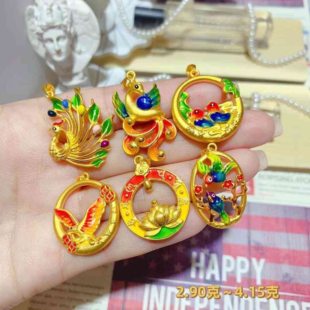 黃金吊墜多少錢一克(黃金吊墜多少錢一克回收)