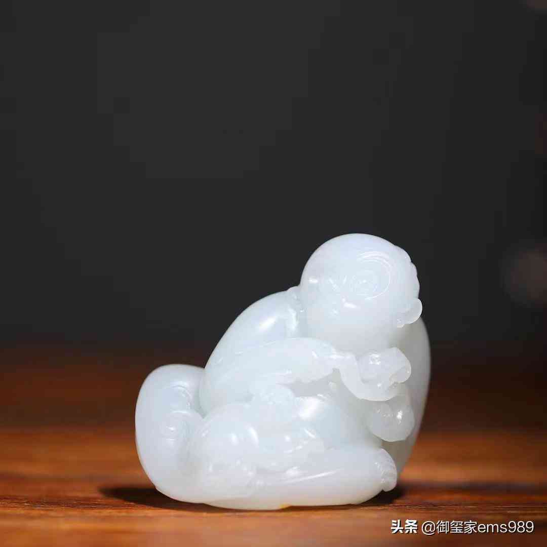 羊脂玉過水會沾水是不是假的(羊脂玉泡水)