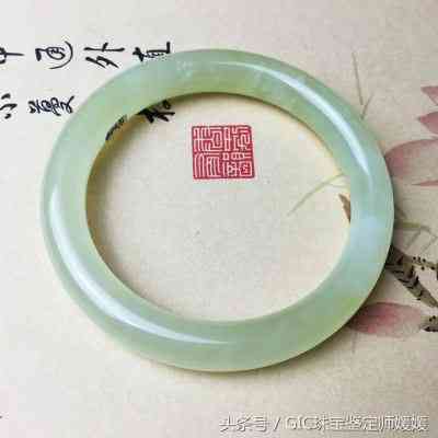 玉手鐲多少錢(石英質(zhì)玉手鐲多少錢)
