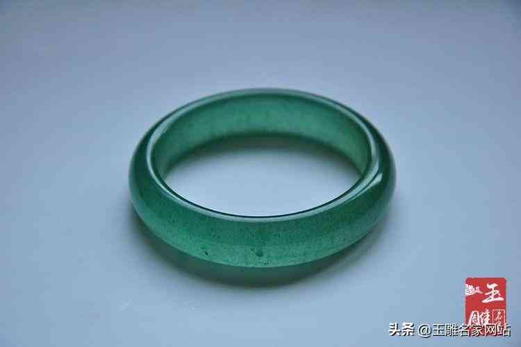 東陵玉手鐲一般多少錢(東陵玉手鐲批發圖片價格)