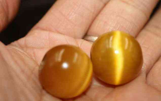 天然貓眼石價(jià)格多少錢(天然貓眼石價(jià)格多少錢一顆)