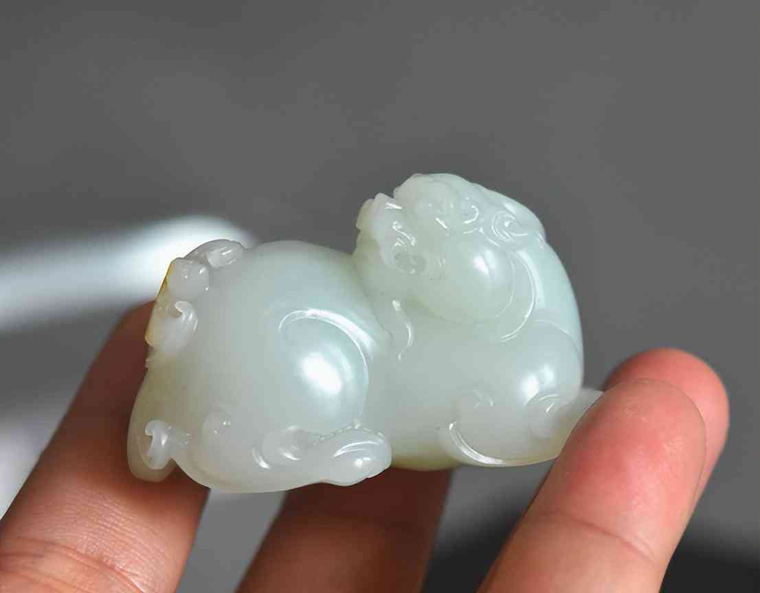 和田碧玉顏色等級照片(和田碧玉顏色等級照片對比)