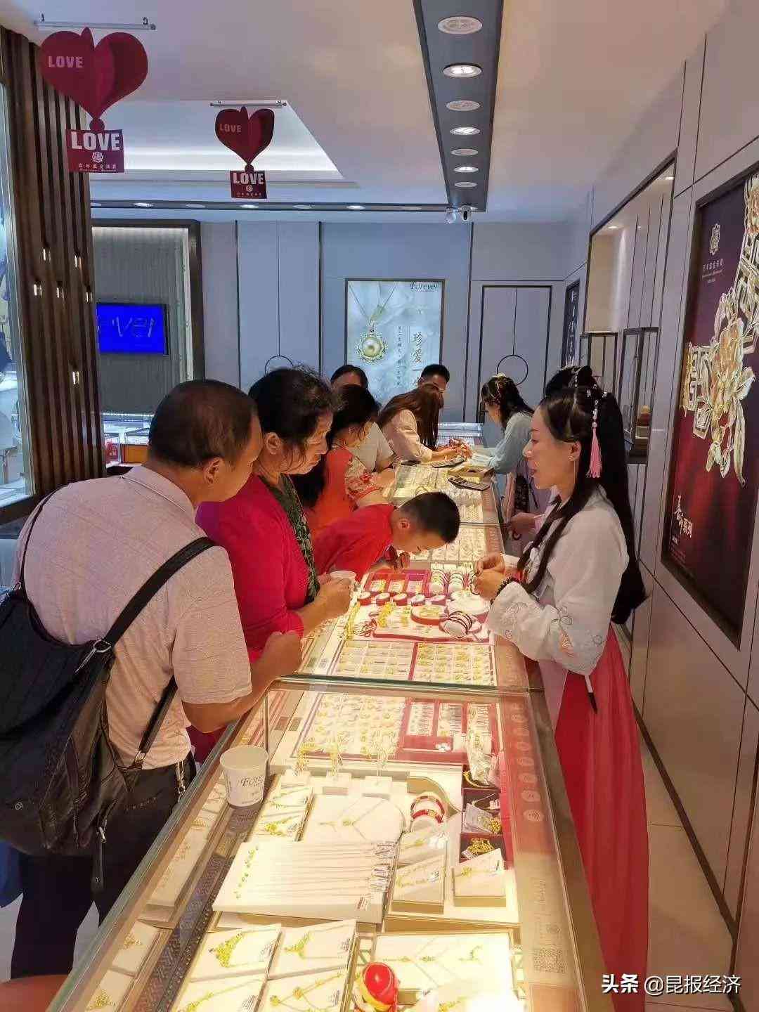 克徠帝黃金價格(克徠帝黃金價格今天多少一克)
