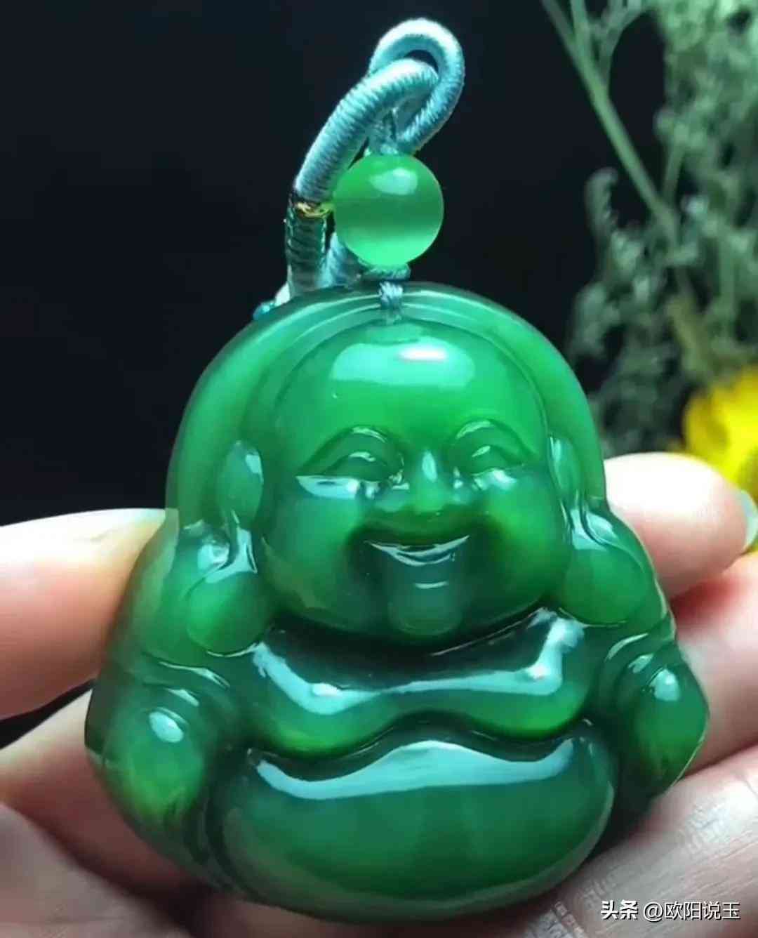 和田玉吊墜3000貴嗎(和田玉碧玉吊墜3000貴嗎)