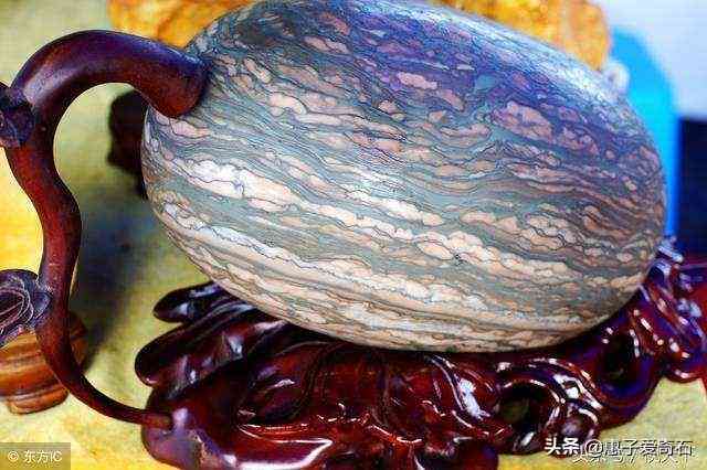 黃蠟石冰種原石價格(黃蠟石冰種原石圖片)插圖20