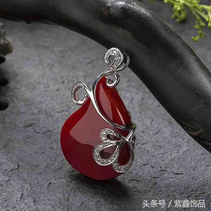 紅珊瑚飾品佩戴禁忌(紅珊瑚佩戴注意事項)插圖2